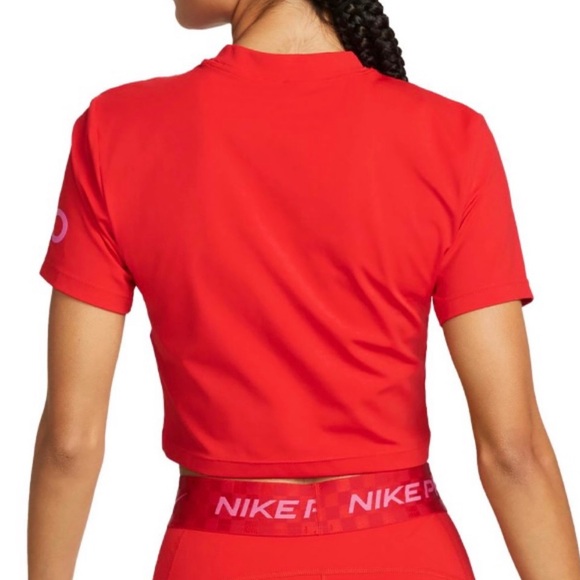 New w/ Tags* Nike Crop Top (also have matching bottoms) (Dri-Fit) - Picture 2 of 6